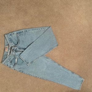 London Jean, Size 6, Worn Once, Mom Jeans, Long length